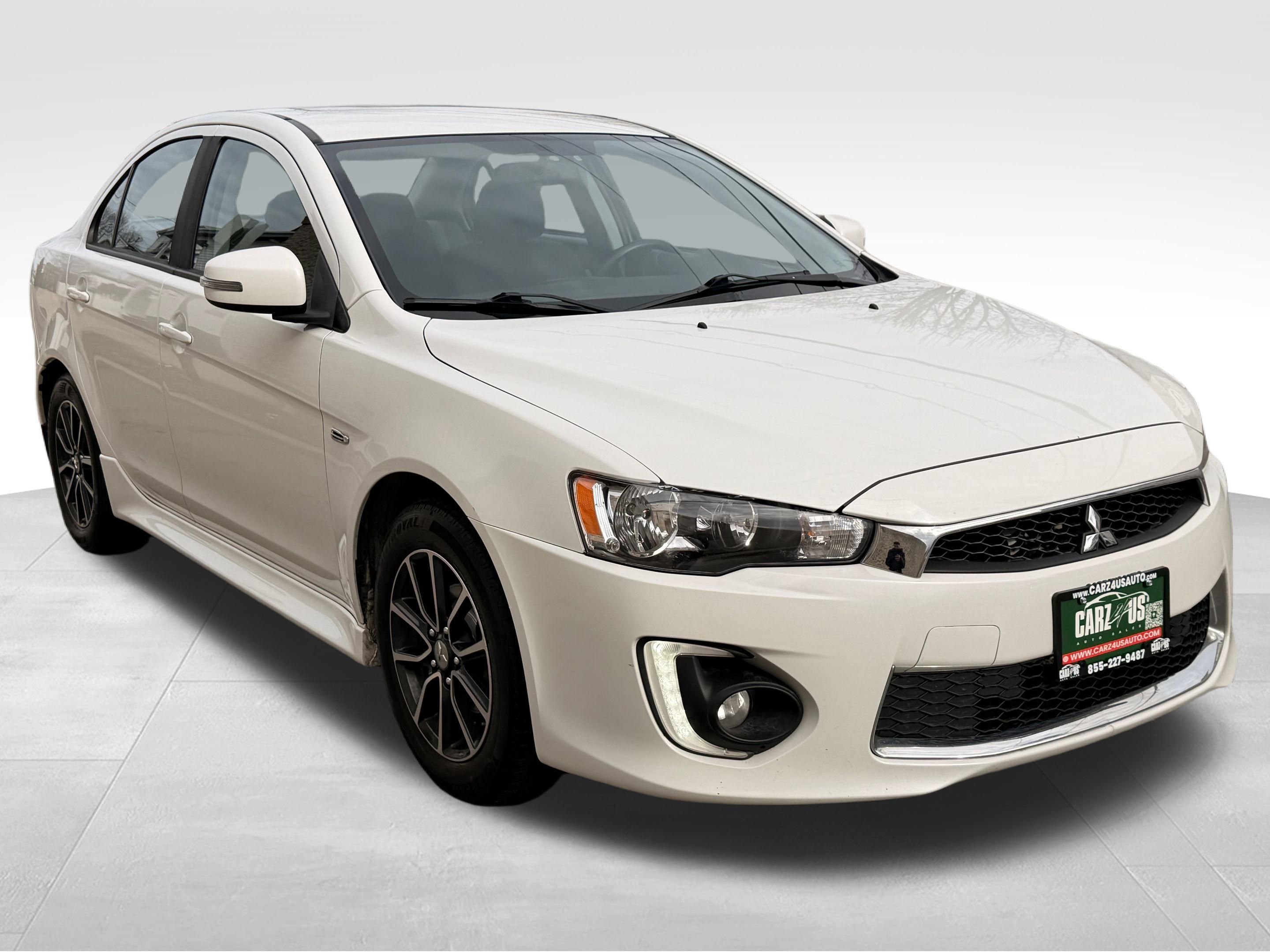 Used 2017 Mitsubishi Lancer ES image 3