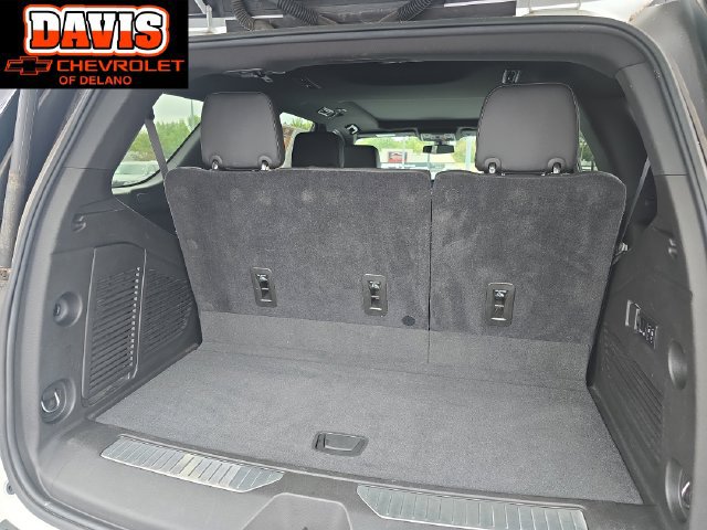 Used 2021 Chevrolet Tahoe Z71 w/ Z71 Signature Package AWD/4WD image 12