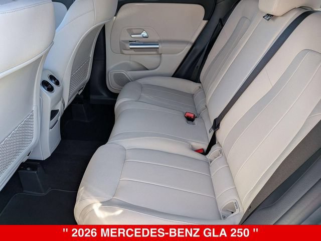 Used 2026 Mercedes-Benz GLA 250 4MATIC image 34