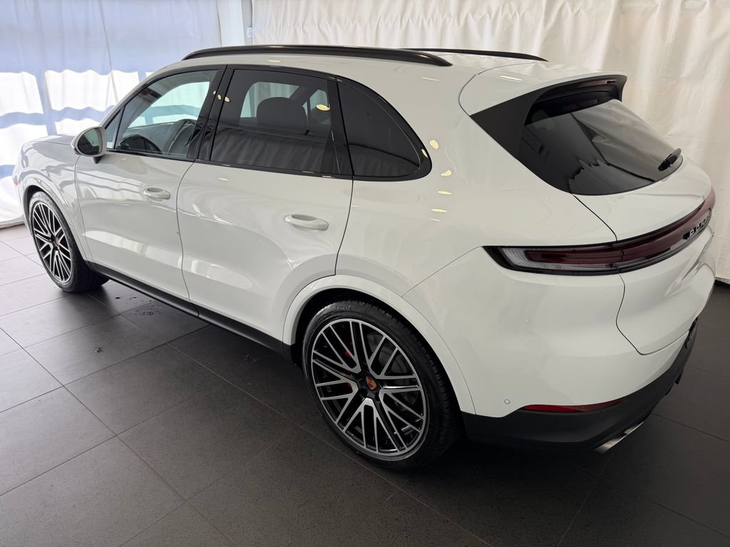 New 2026 Porsche Cayenne S AWD/4WD image 3