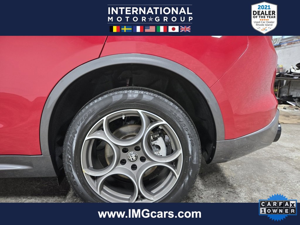 Used 2022 Alfa Romeo Stelvio Ti image 63