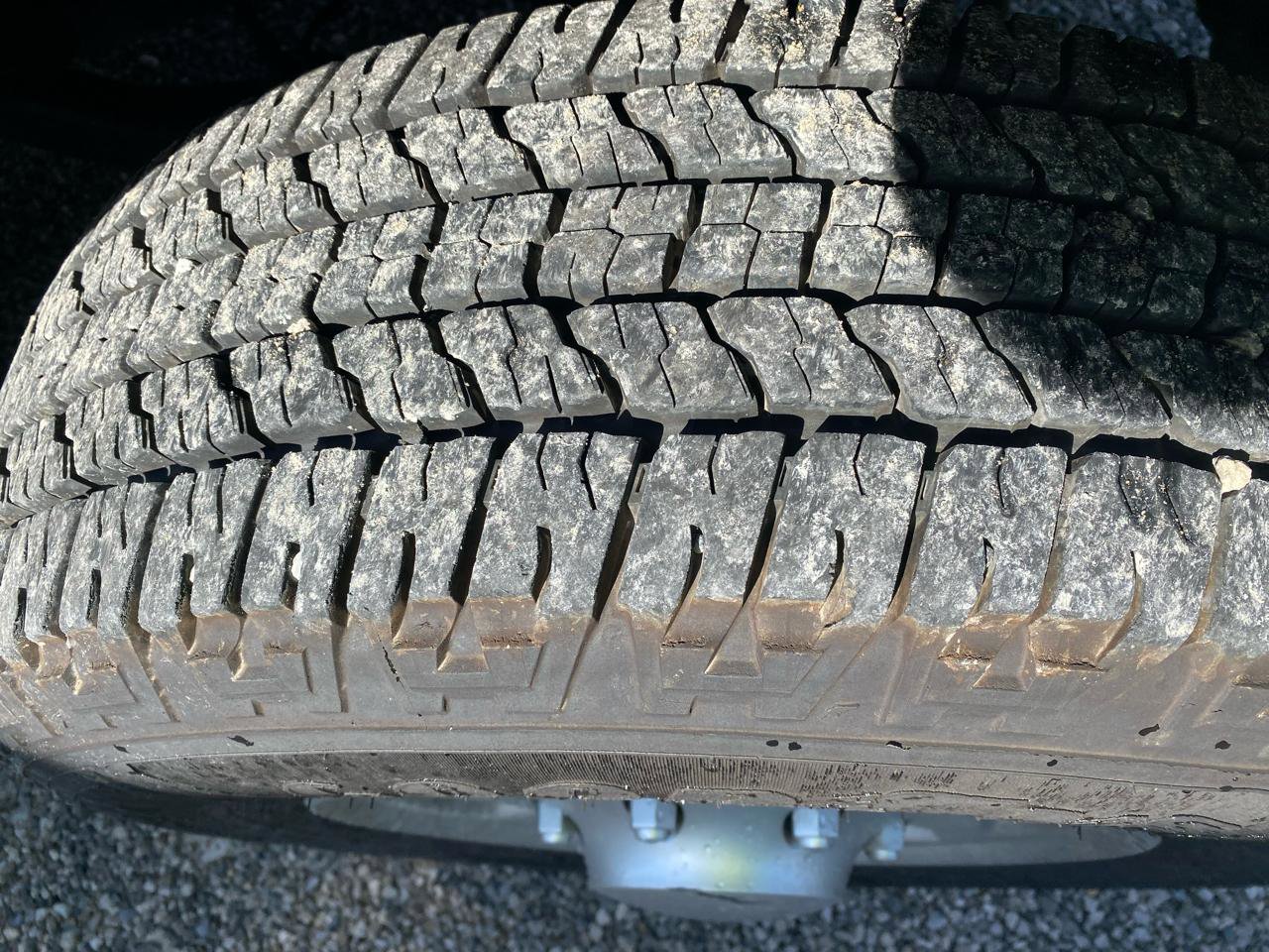 Used 2012 Ford E-350 and Econoline 350 Super Duty image 10