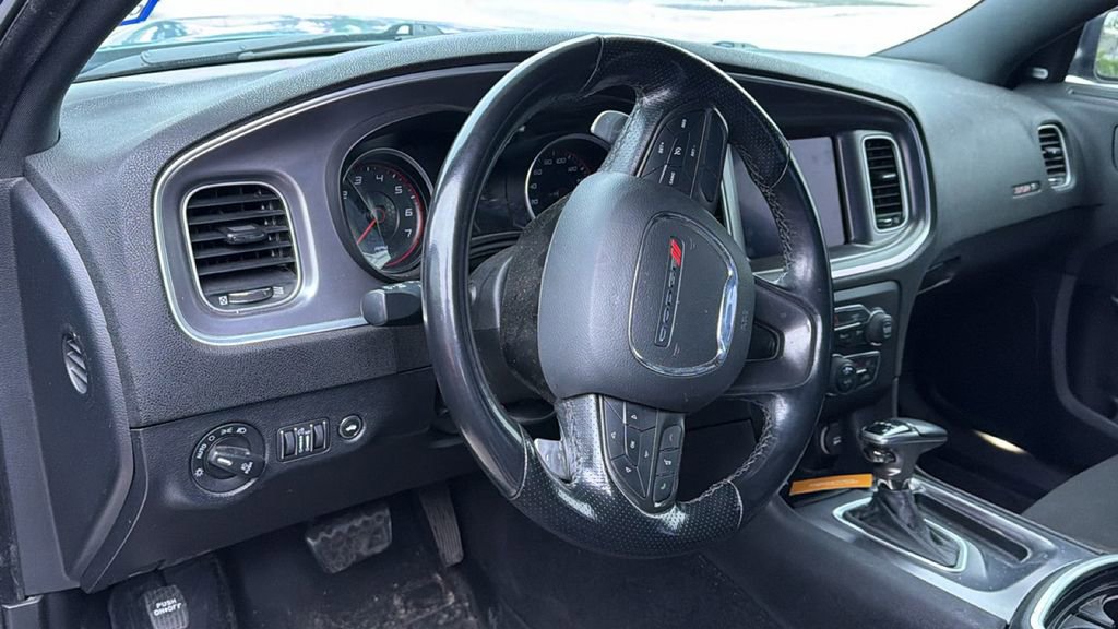 Used 2020 Dodge Charger Scat Pack RWD image 10
