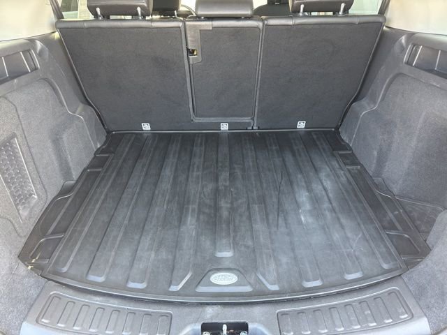 Used 2018 Land Rover Discovery Sport HSE image 11