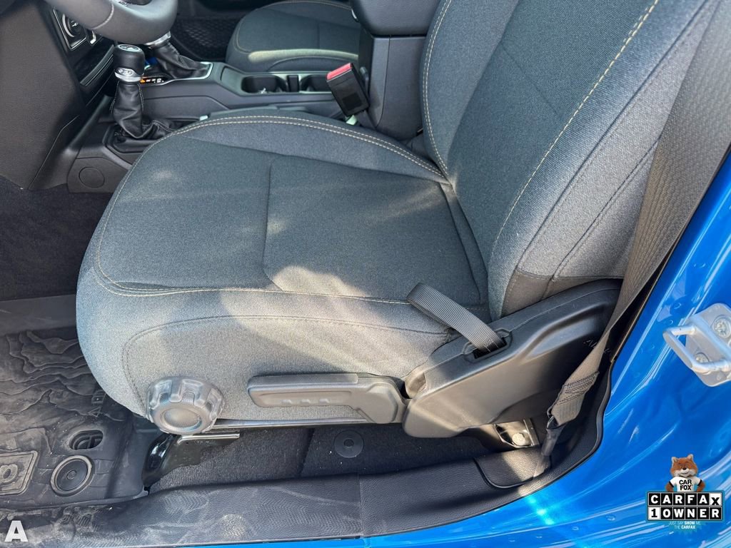 Certified 2025 Jeep Wrangler Sport S image 13