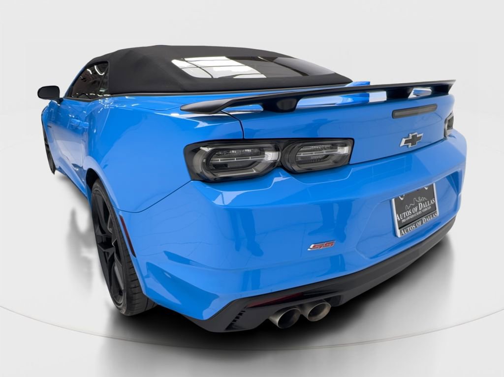 Used 2023 Chevrolet Camaro SS w/ Design Package 1 RWD image 12