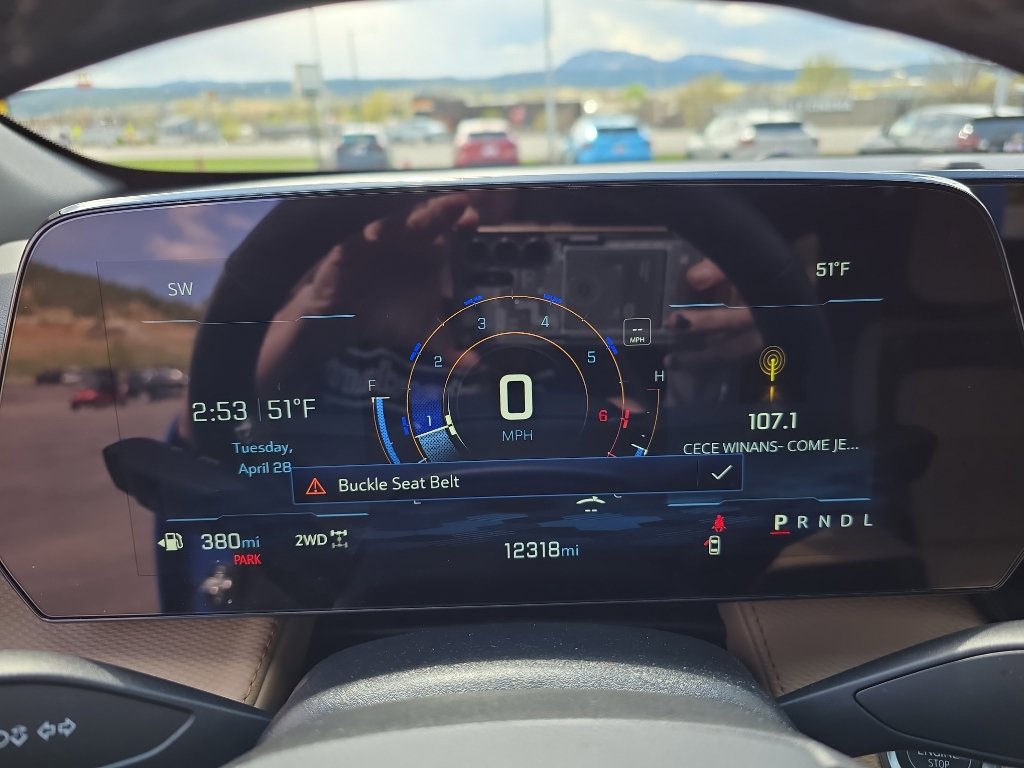 Certified 2025 Chevrolet Equinox ACTIV w/ Safety and Technology Package AWD/4WD image 14