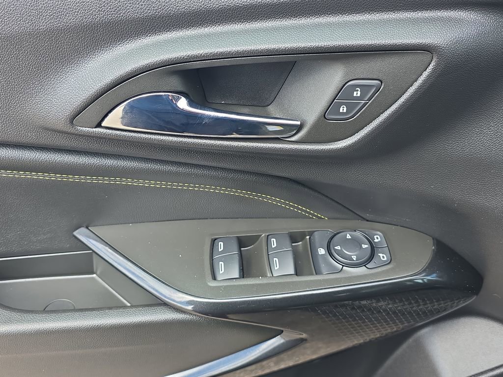 Certified 2024 Chevrolet Trax LT w/ Driver Confidence Package image 32