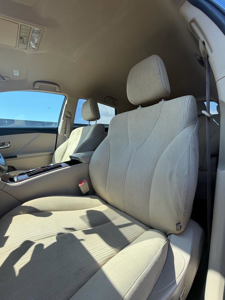 Used 2009 Toyota Venza FWD image 17