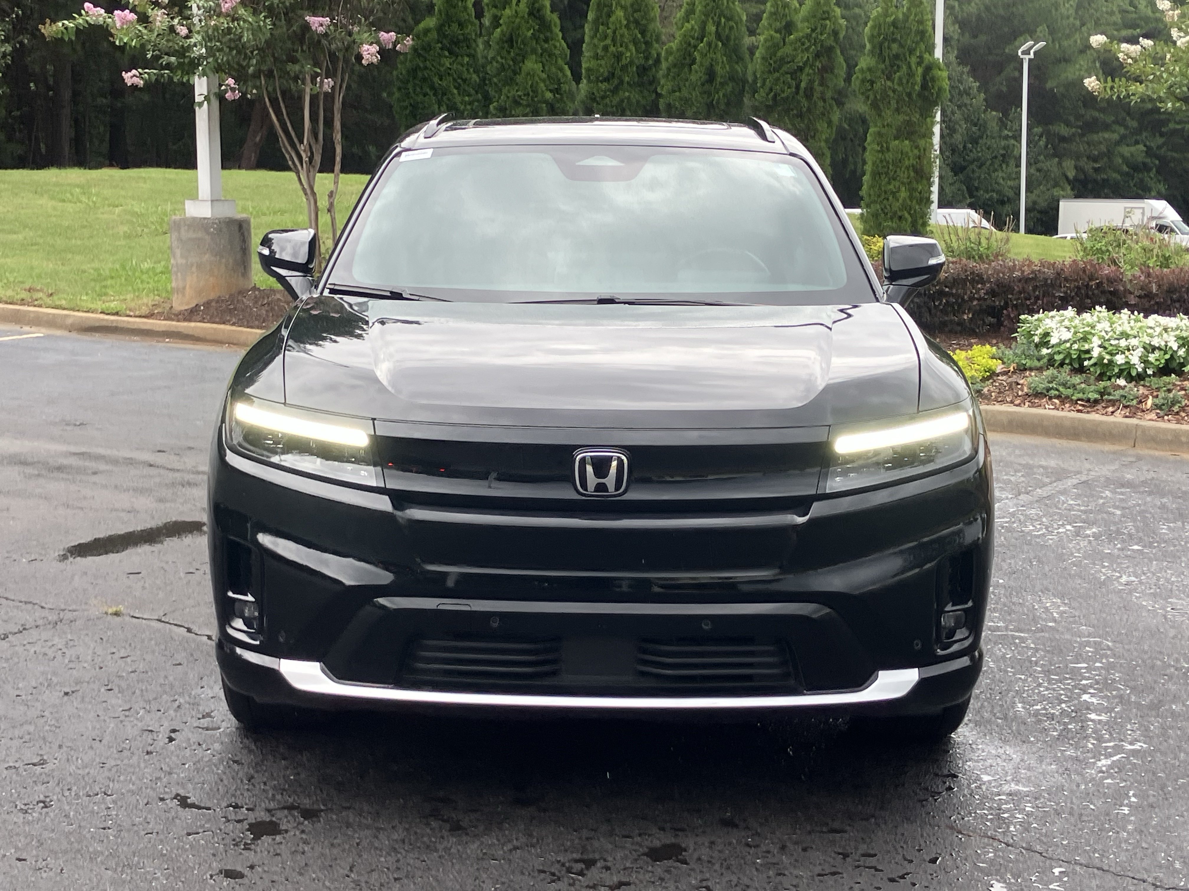 Used 2024 Honda Prologue Touring image 3