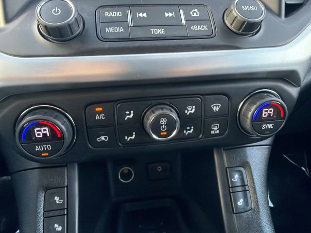 Used 2017 GMC Acadia SLT w/ LPO, Cargo Package FWD image 25