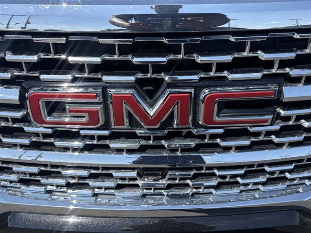 Certified 2023 GMC Acadia Denali w/ Denali Ultimate Package AWD/4WD image 31