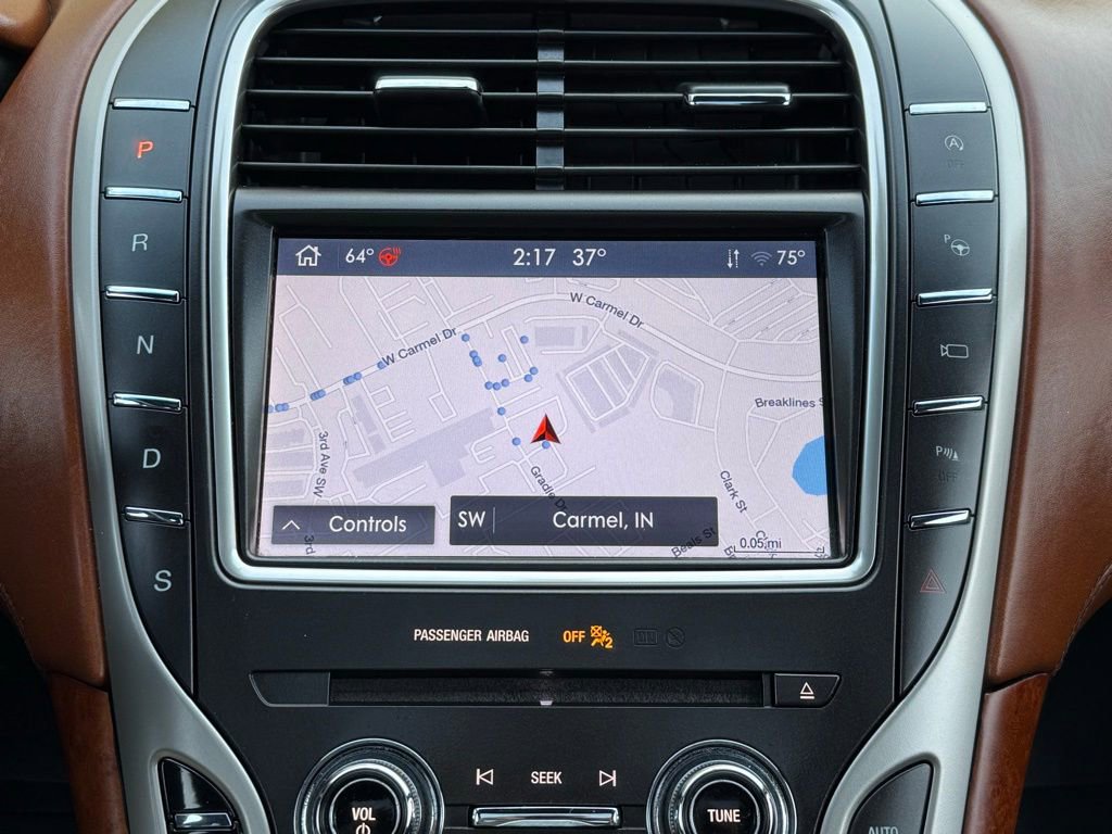 Used 2020 Lincoln Nautilus Black Label w/ Class II Trailer Tow Package AWD/4WD image 40