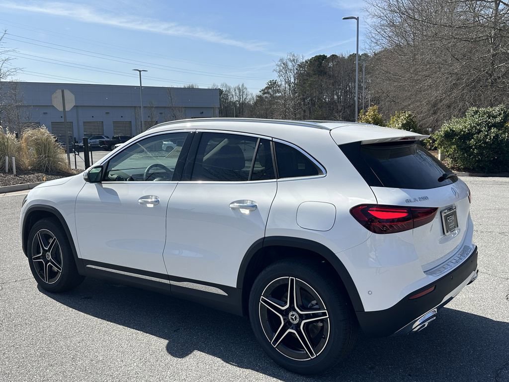 New 2026 Mercedes-Benz GLA 250 image 6