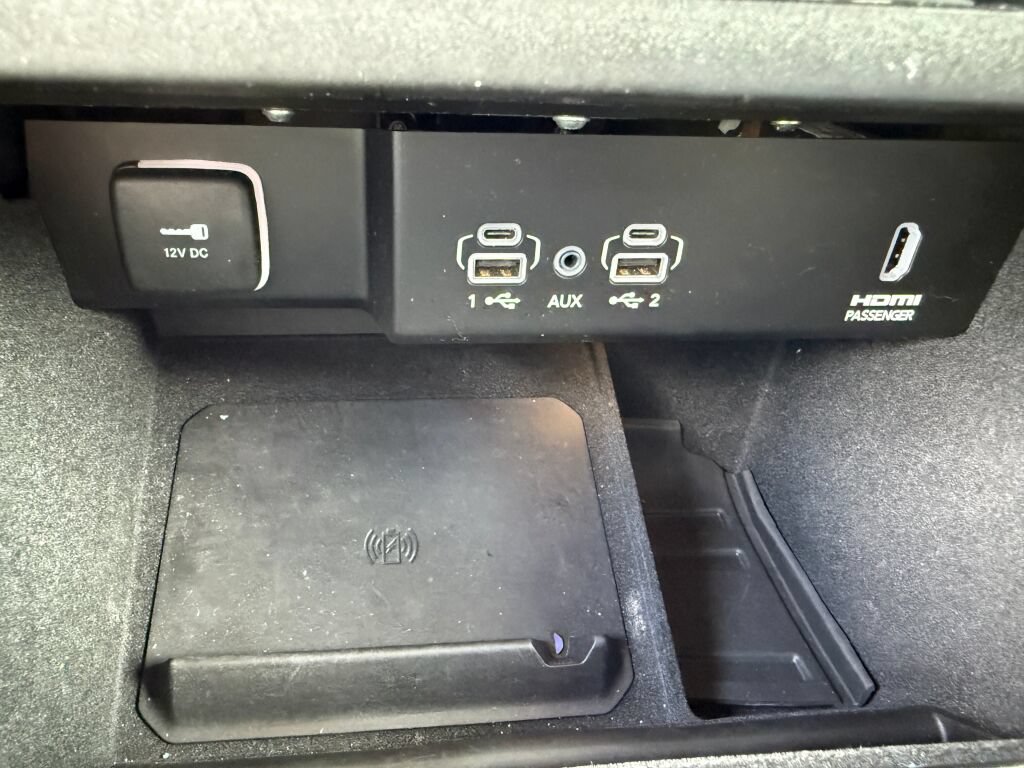 Used 2023 Jeep Wagoneer Series II RWD image 29