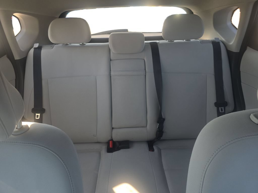 Used 2024 Hyundai Kona SE AWD/4WD image 10