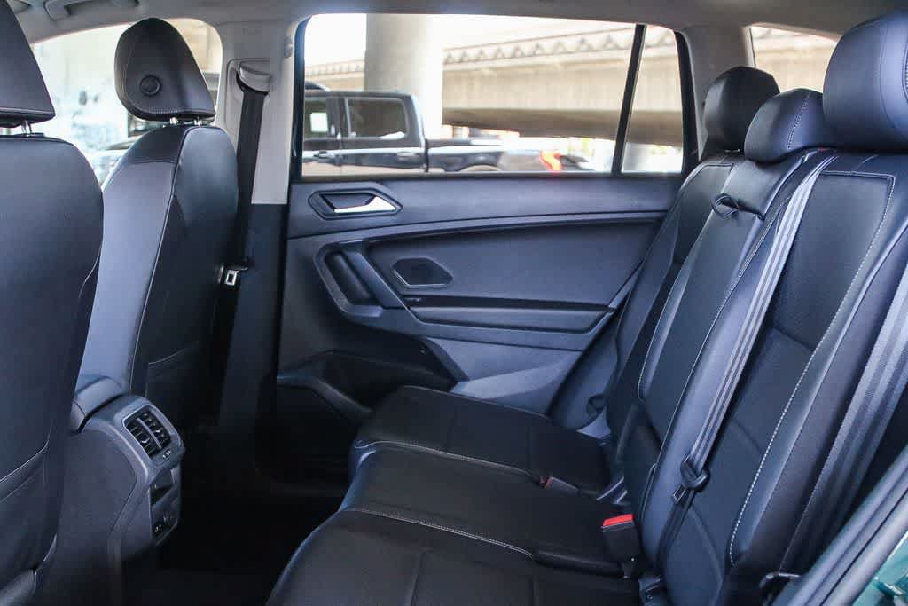 Used 2019 Volkswagen Tiguan SE w/ Panoramic Sunroof Package AWD/4WD image 20