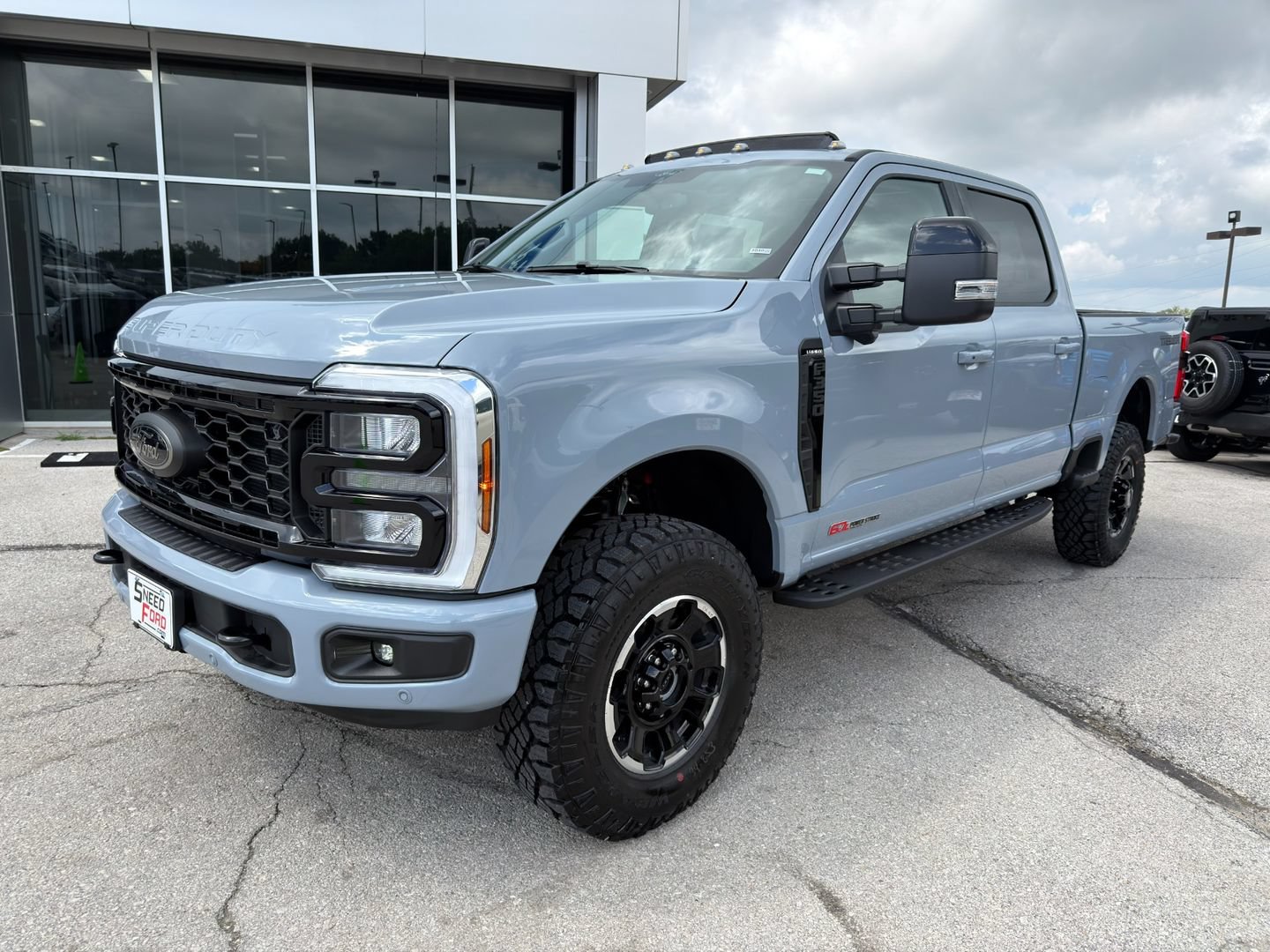 New 2026 Ford F350 Lariat w/ Tremor Off-Road Package AWD/4WD image 3