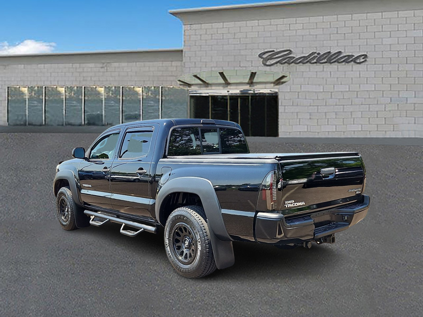 Used 2014 Toyota Tacoma PreRunner w/ Convenience Package RWD image 6