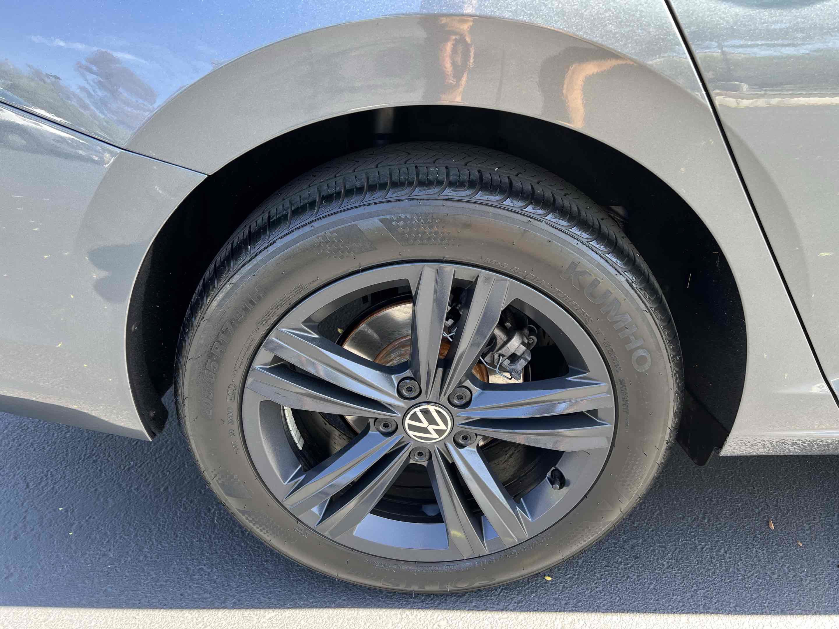 Used 2023 Volkswagen Jetta SE w/ Panoramic Sunroof Package FWD image 72