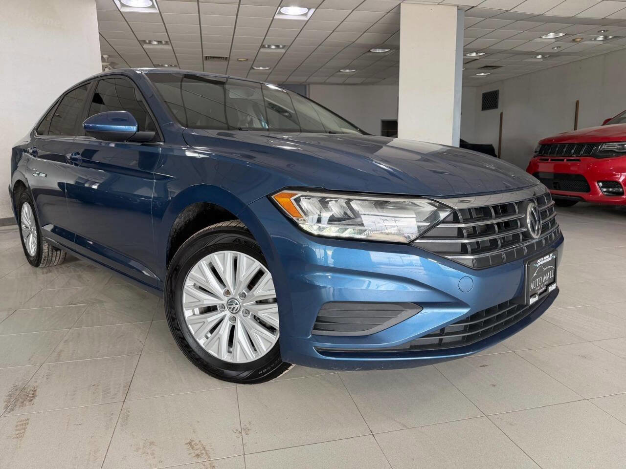 Used 2020 Volkswagen Jetta SE image 2