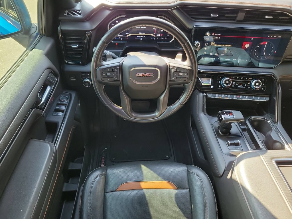 Used 2022 GMC Sierra 1500 AT4 w/ AT4 Preferred Package AWD/4WD image 16