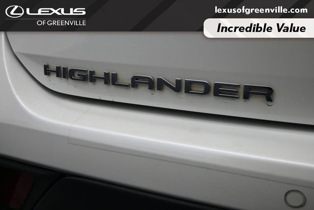 Used 2021 Toyota Highlander Limited FWD image 10
