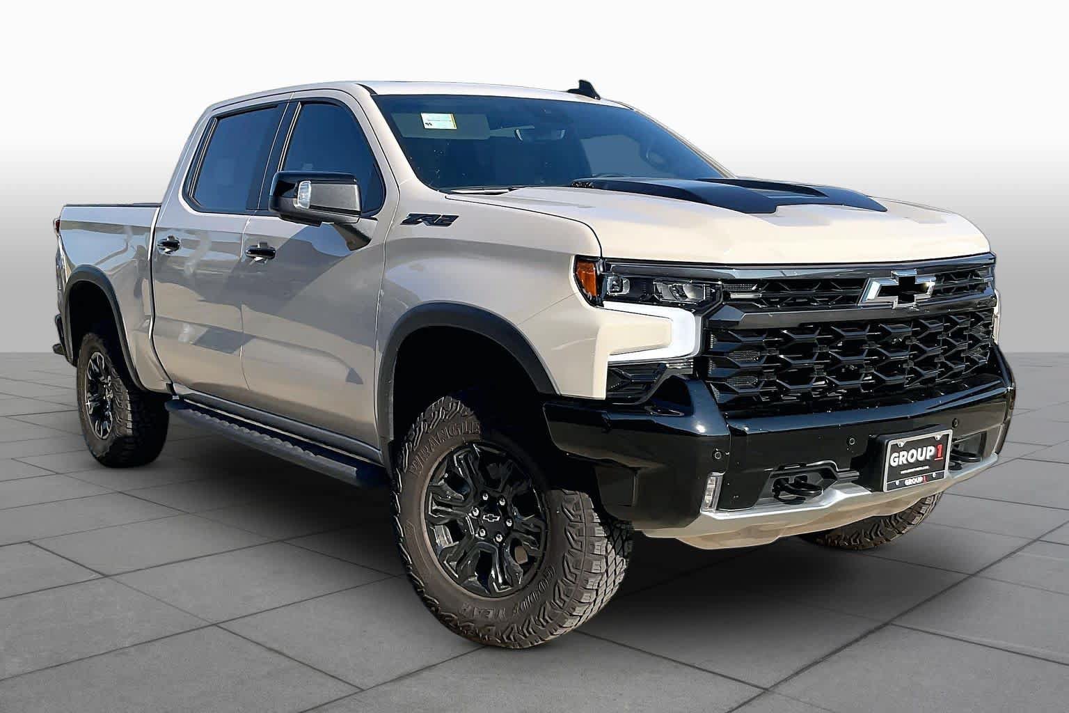 Used 2026 Chevrolet Silverado 1500 ZR2 w/ Dark Appearance Package AWD/4WD image 3