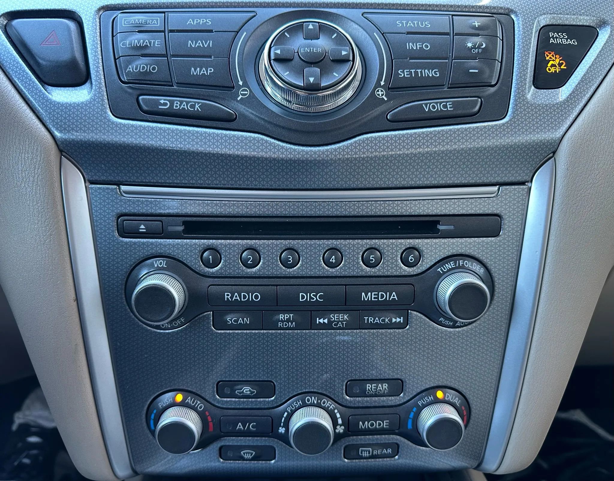 Used 2017 Nissan Pathfinder SL w/ SL Tech Package image 20