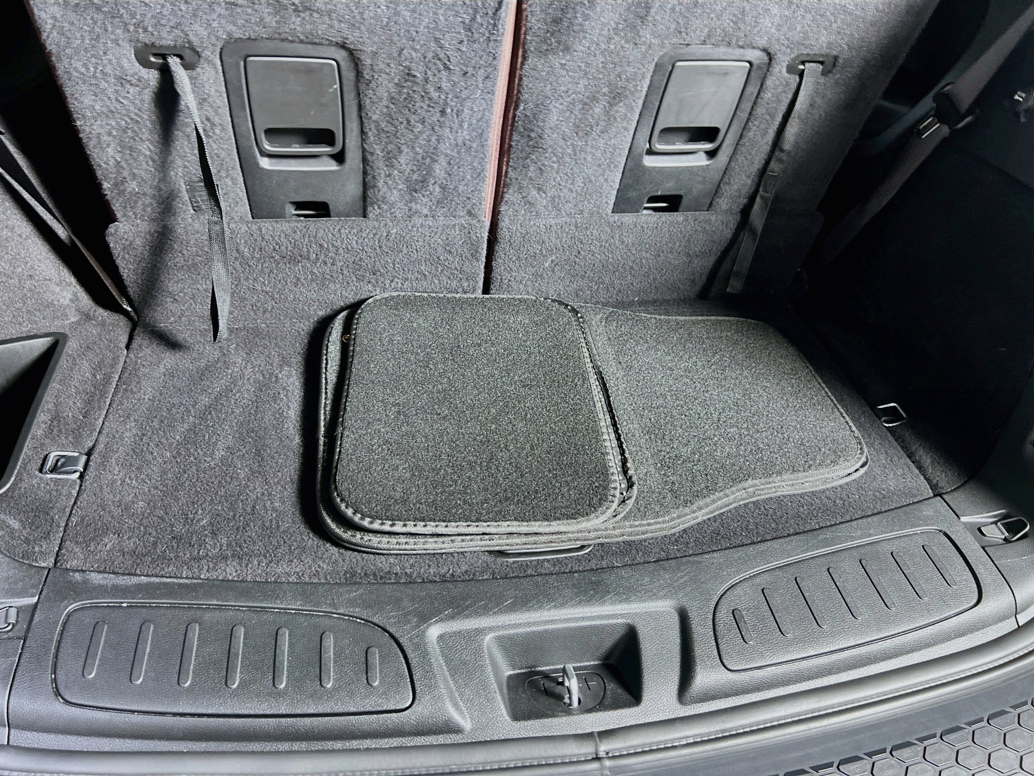 Used 2023 Dodge Durango R/T AWD/4WD image 27