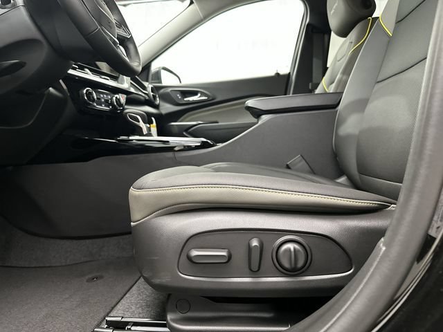New 2026 Chevrolet Trax ACTIV w/ Driver Confidence Package FWD image 15