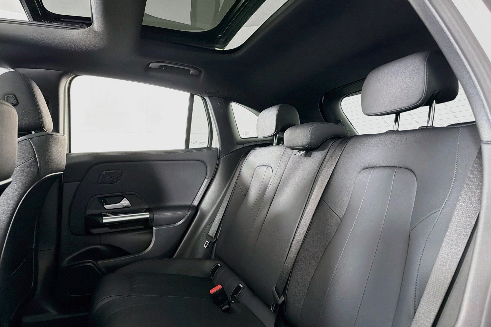 Certified 2026 Mercedes-Benz GLA 250 image 9
