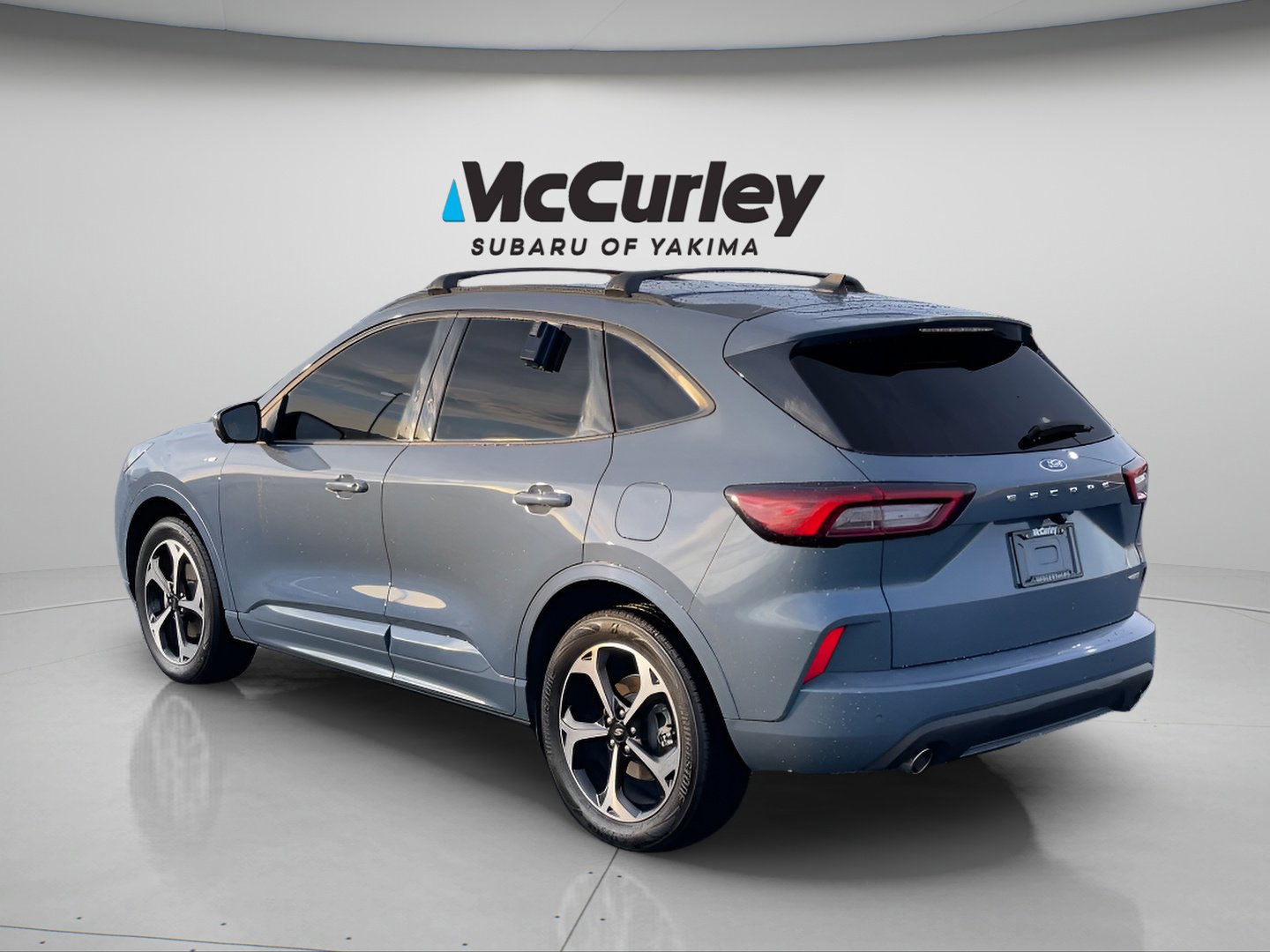 Used 2023 Ford Escape ST-Line Elite image 3