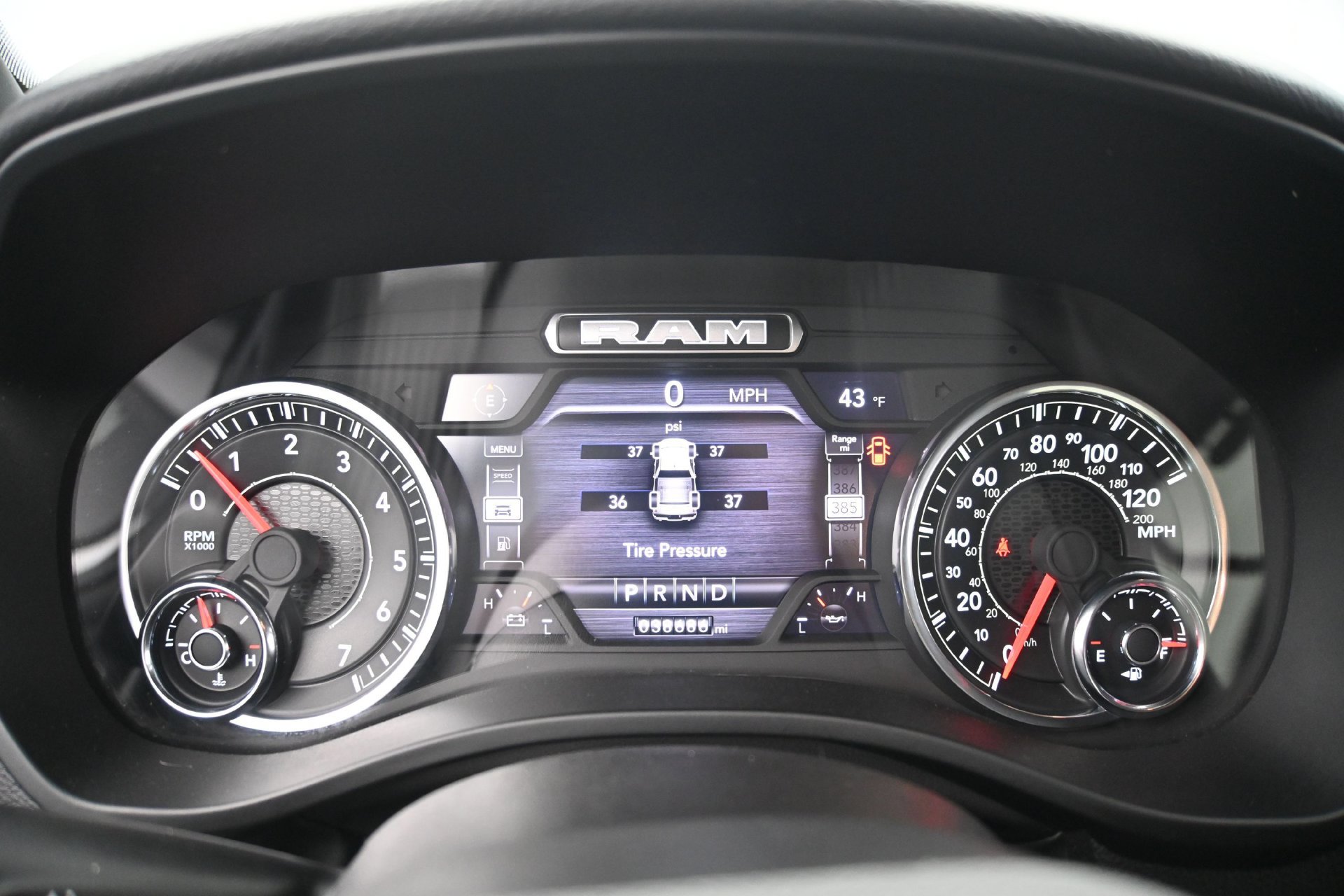 Used 2023 RAM 1500 Big Horn AWD/4WD image 24
