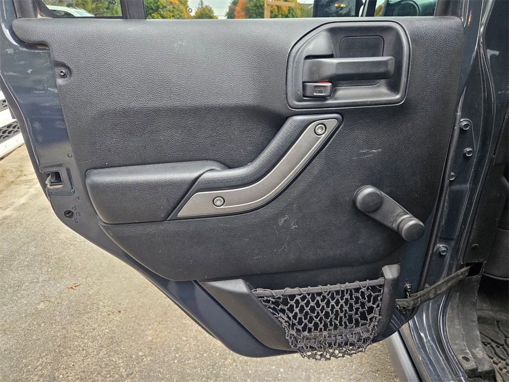 Used 2017 Jeep Wrangler Unlimited Sport image 14