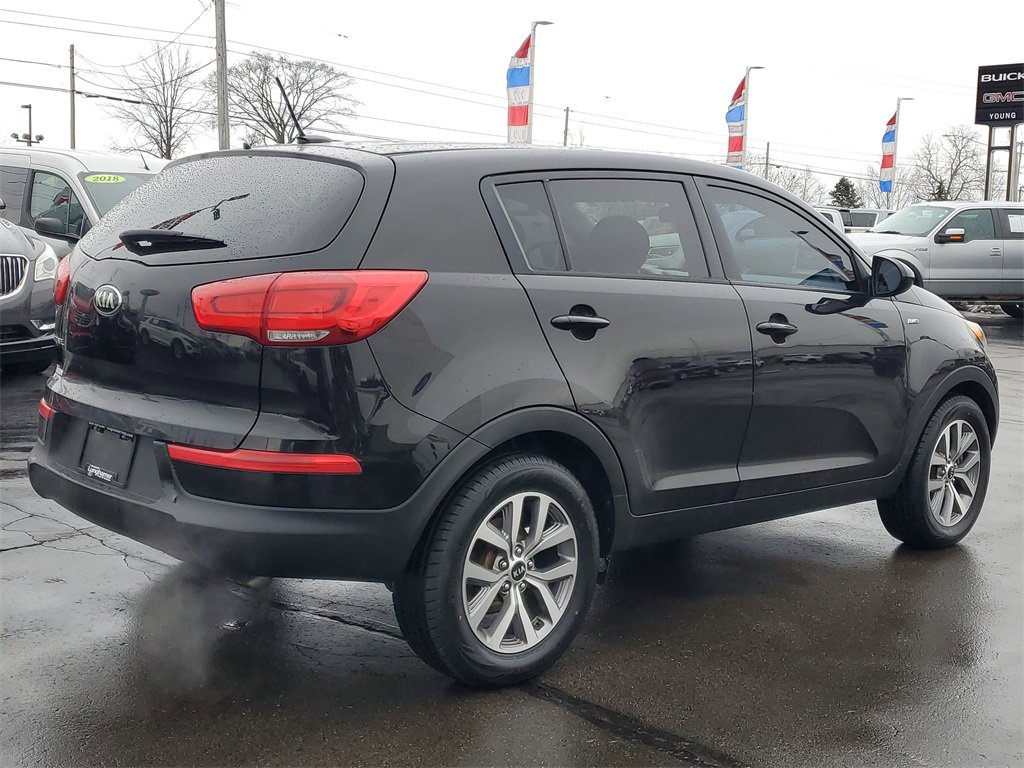 Used 2016 Kia Sportage LX image 5