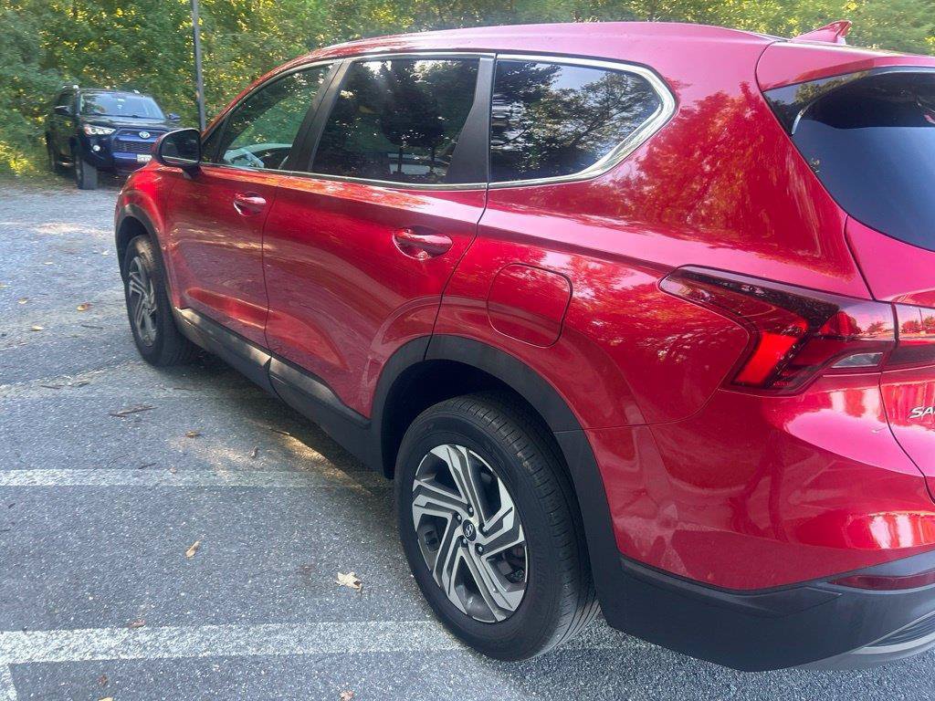 Used 2023 Hyundai Santa Fe SE w/ Cargo Package AWD/4WD image 13
