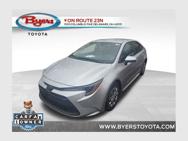 Used 2025 Toyota Corolla LE image 1