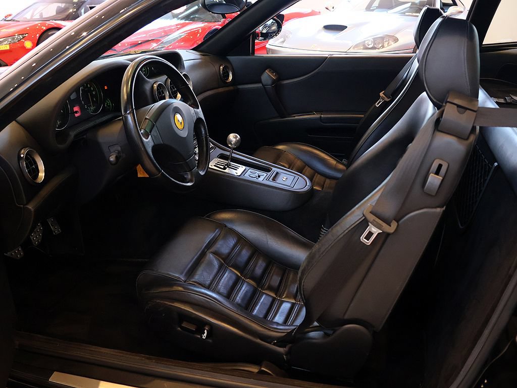 Used 1997 Ferrari 550 Maranello image 4