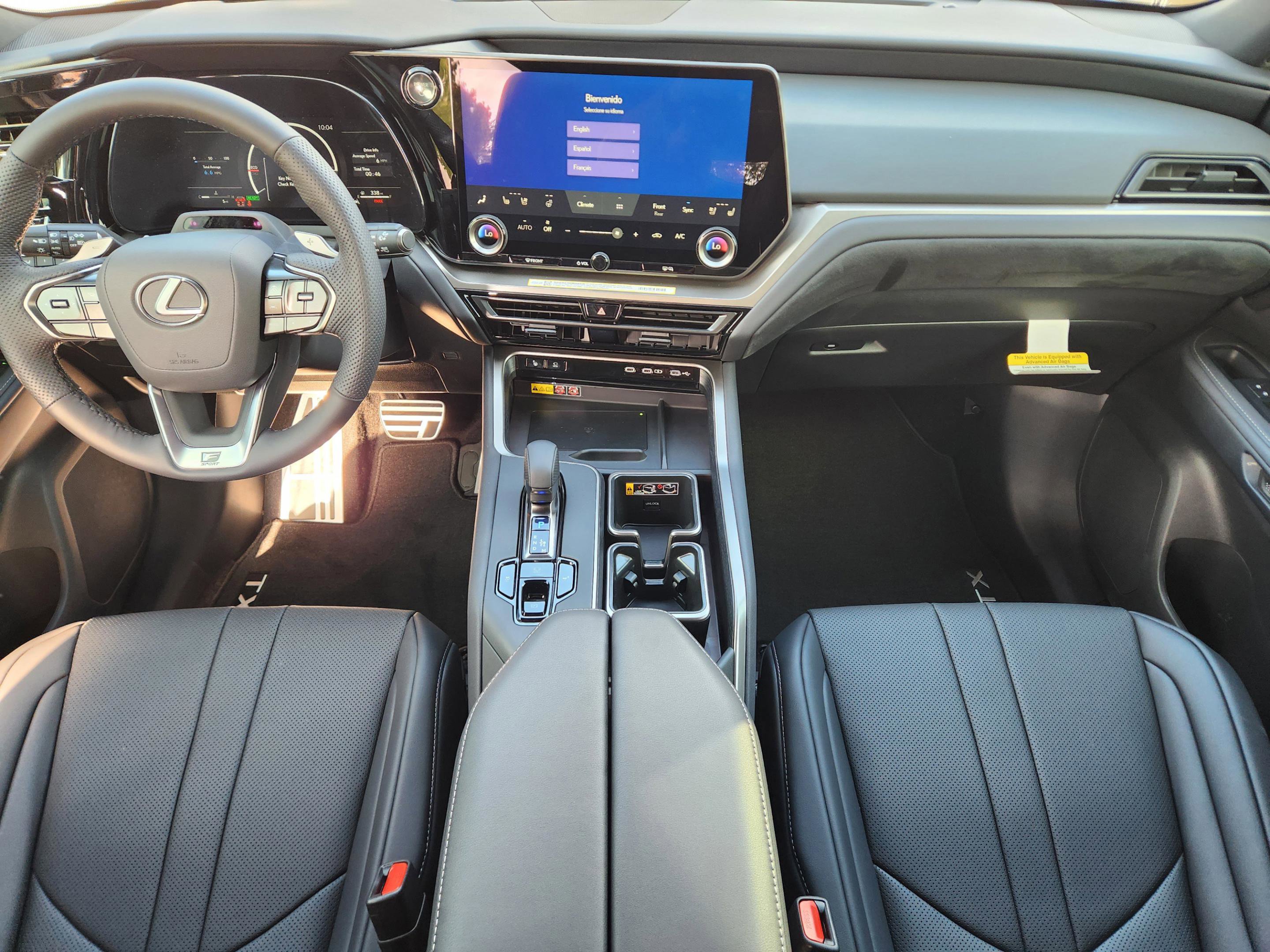 New 2026 Lexus TX 500h AWD image 17