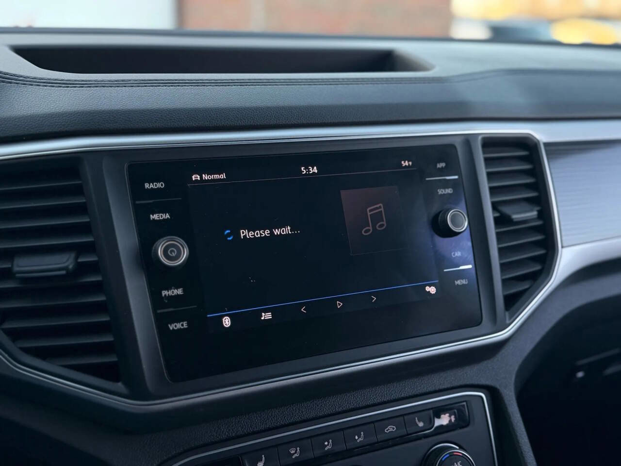 Used 2019 Volkswagen Atlas SE image 22