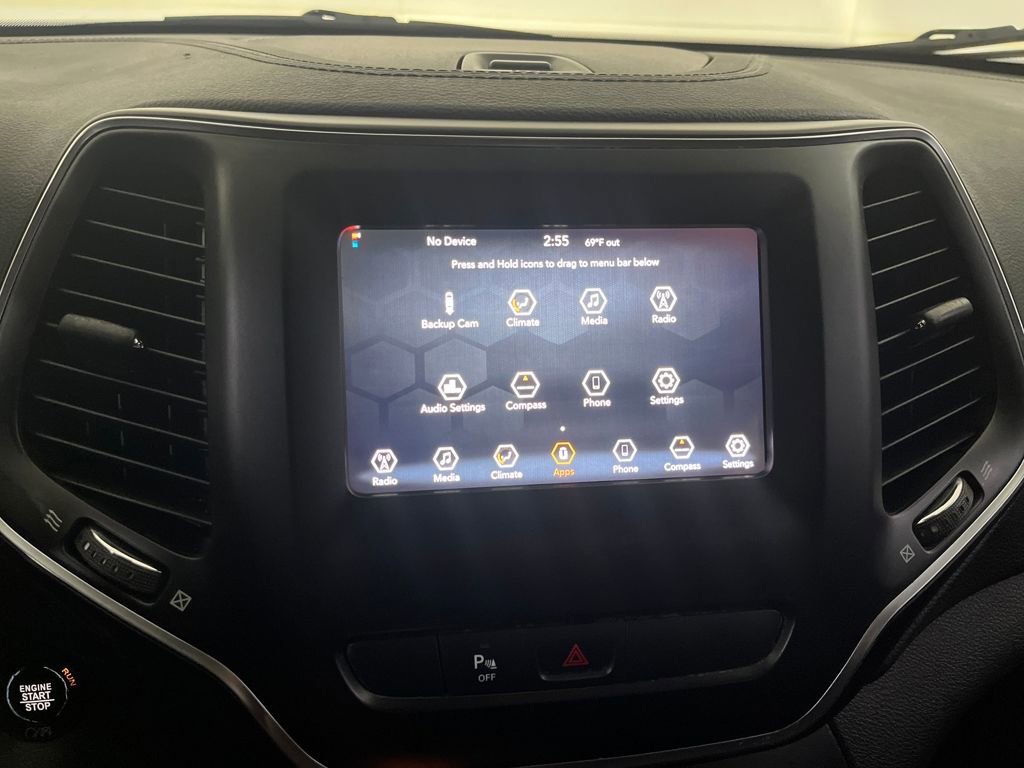 Used 2019 Jeep Cherokee Latitude Plus image 71