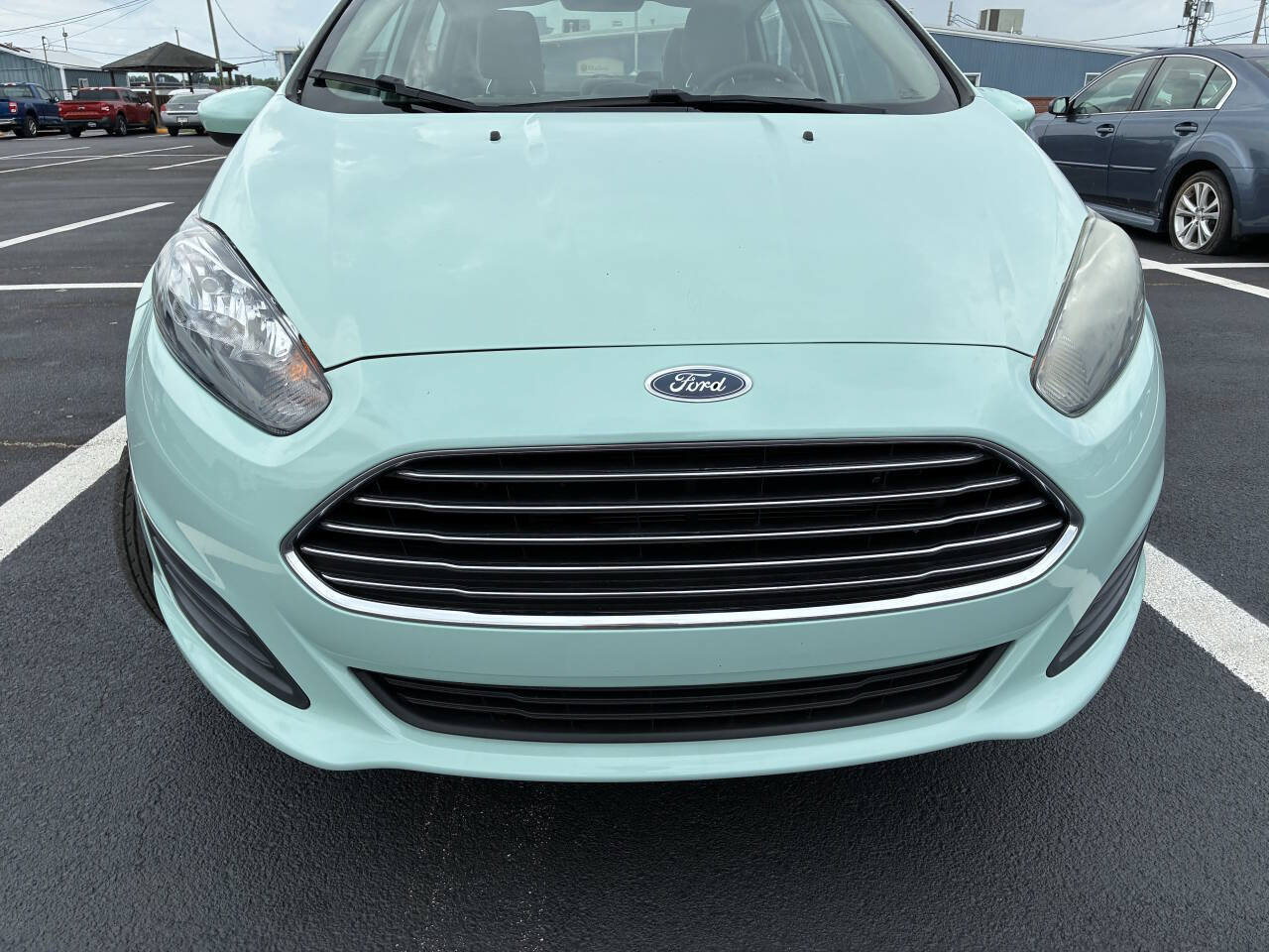 Used 2017 Ford Fiesta SE FWD image 11
