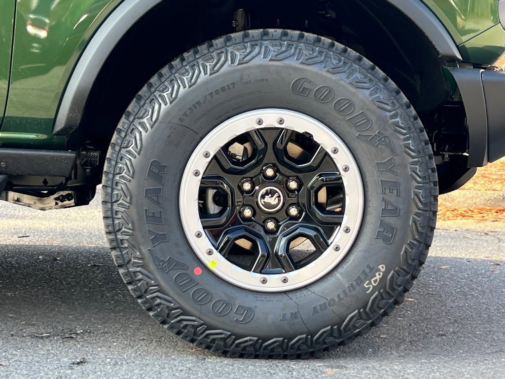New 2025 Ford Bronco Badlands w/ Sasquatch Package AWD/4WD image 6