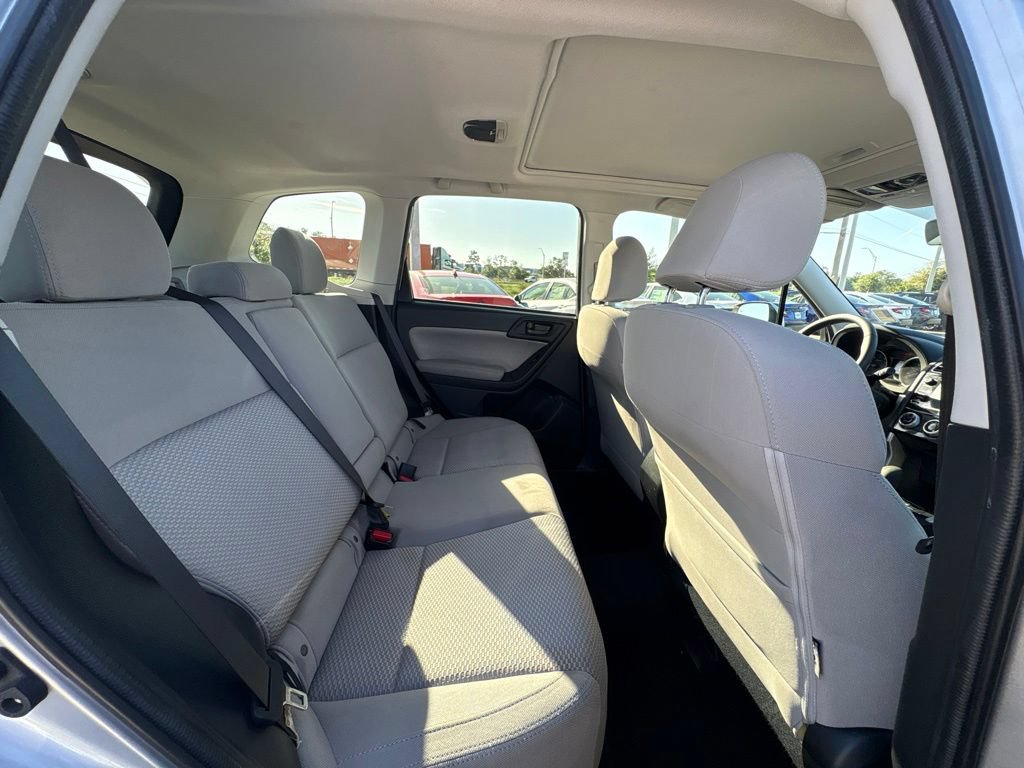 Used 2018 Subaru Forester 2.5i Premium AWD/4WD image 21