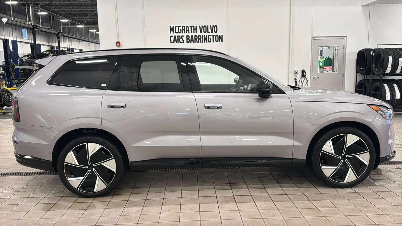 Used 2026 Volvo EX90 Ultra image 4