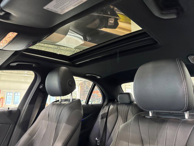 Used 2017 Mercedes-Benz E 300 image 43