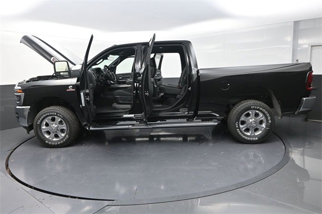New 2025 RAM 2500 Big Horn image 28