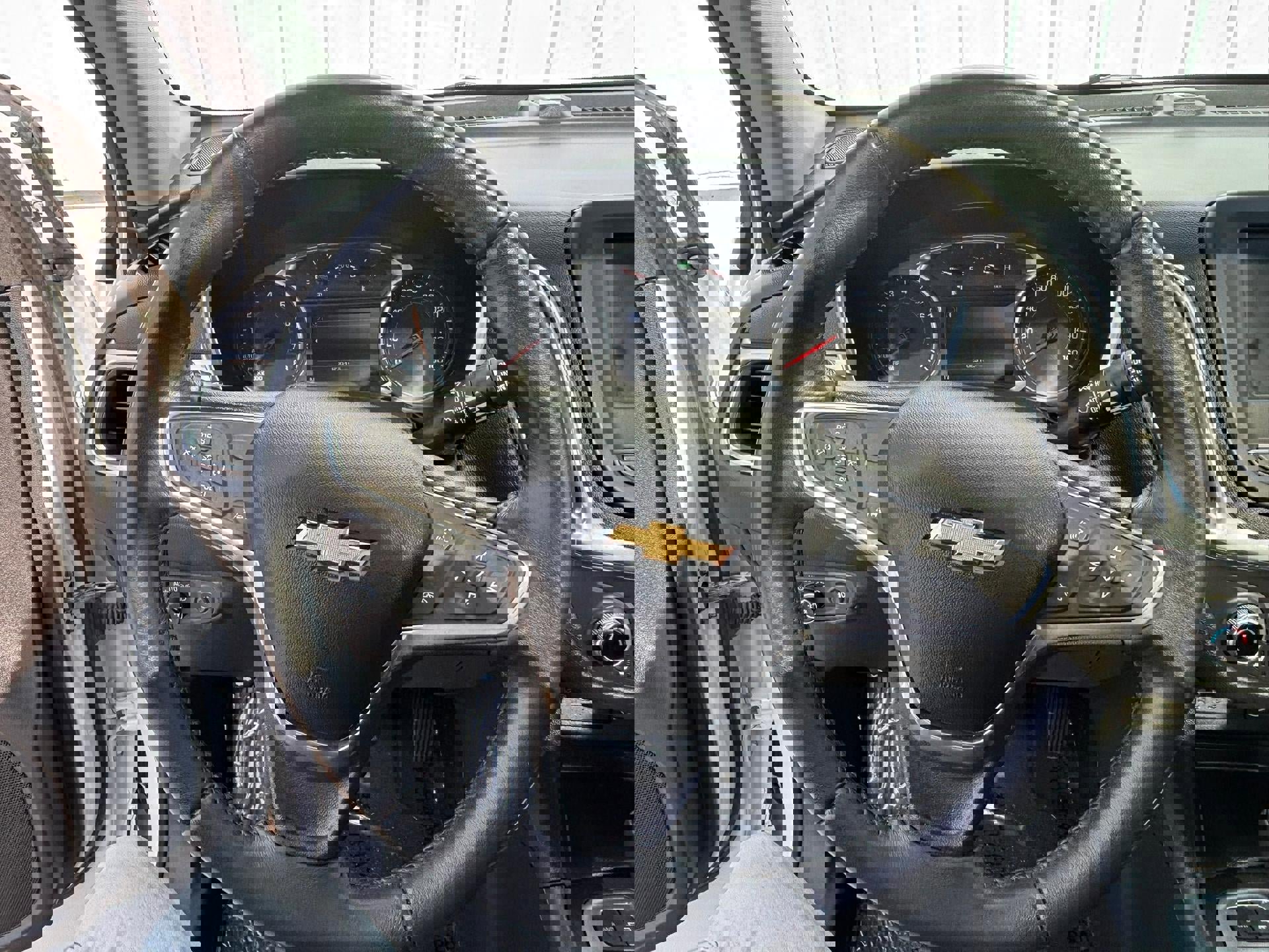 Used 2020 Chevrolet Equinox LT image 11