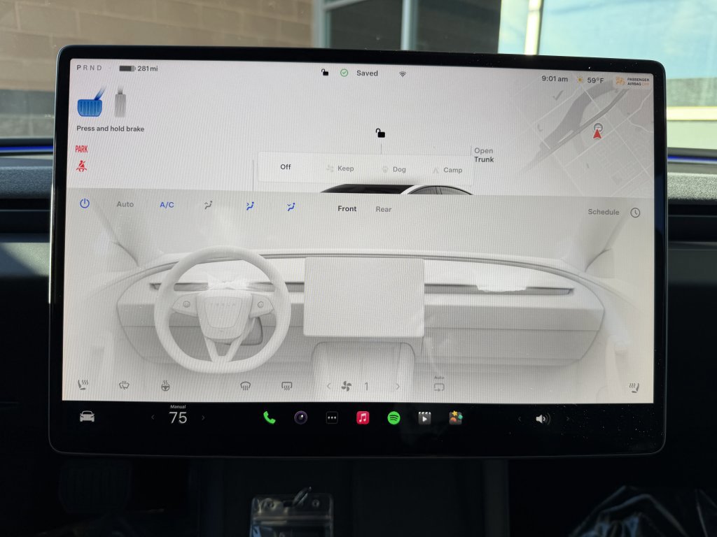 Used 2025 Tesla Model 3 image 24